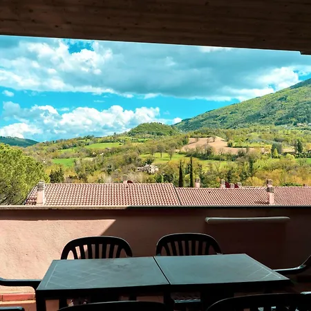 Semesterbostad Bright In Umbria With Pool Assisi